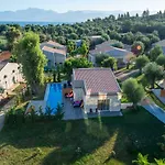 Laguna Holiday Resort